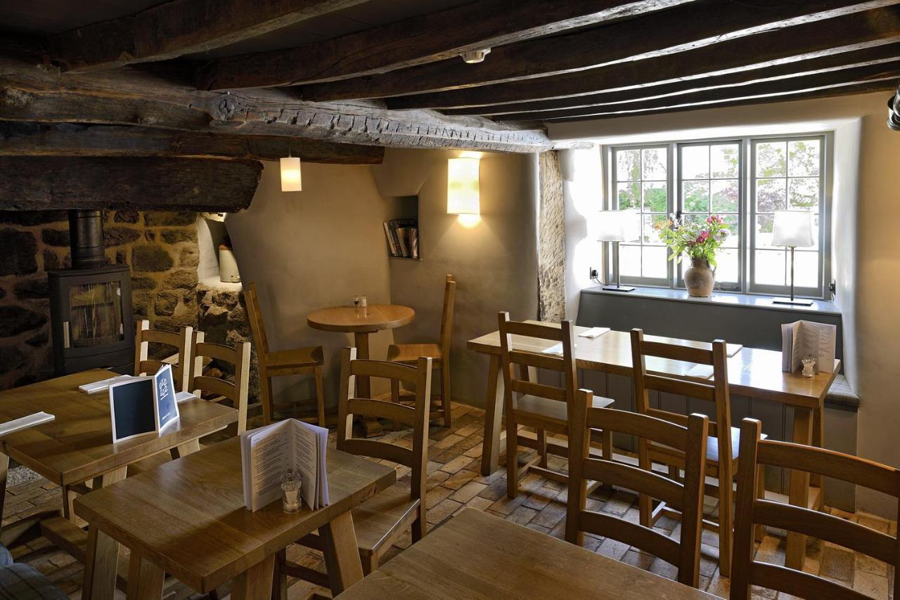 Eversfield Organic At The Ring Of Bells Inn North Bovey Eksteriør bilde