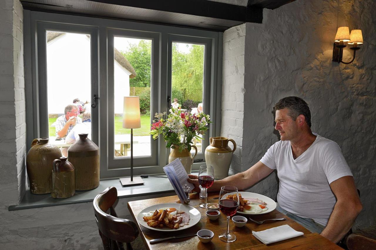 Eversfield Organic At The Ring Of Bells Inn North Bovey Eksteriør bilde